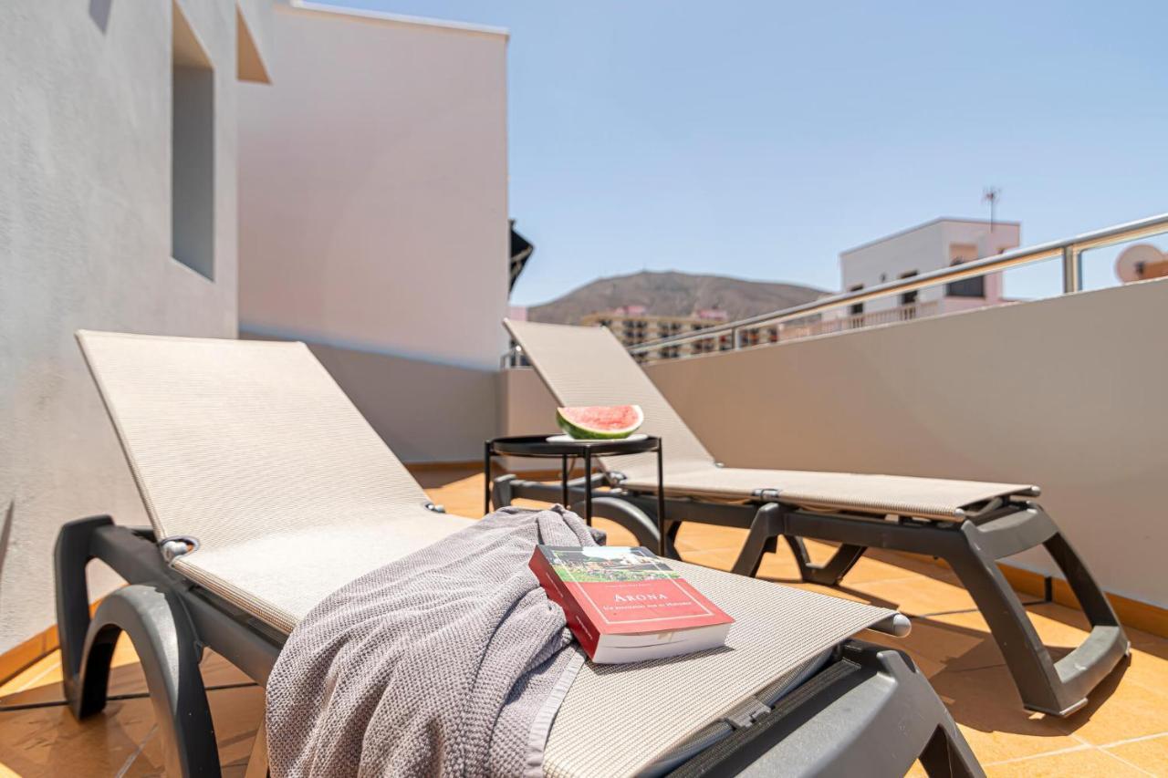Luxury Holidays Suites, Playa De Los Cristianos Los Cristianos  Eksteriør bilde