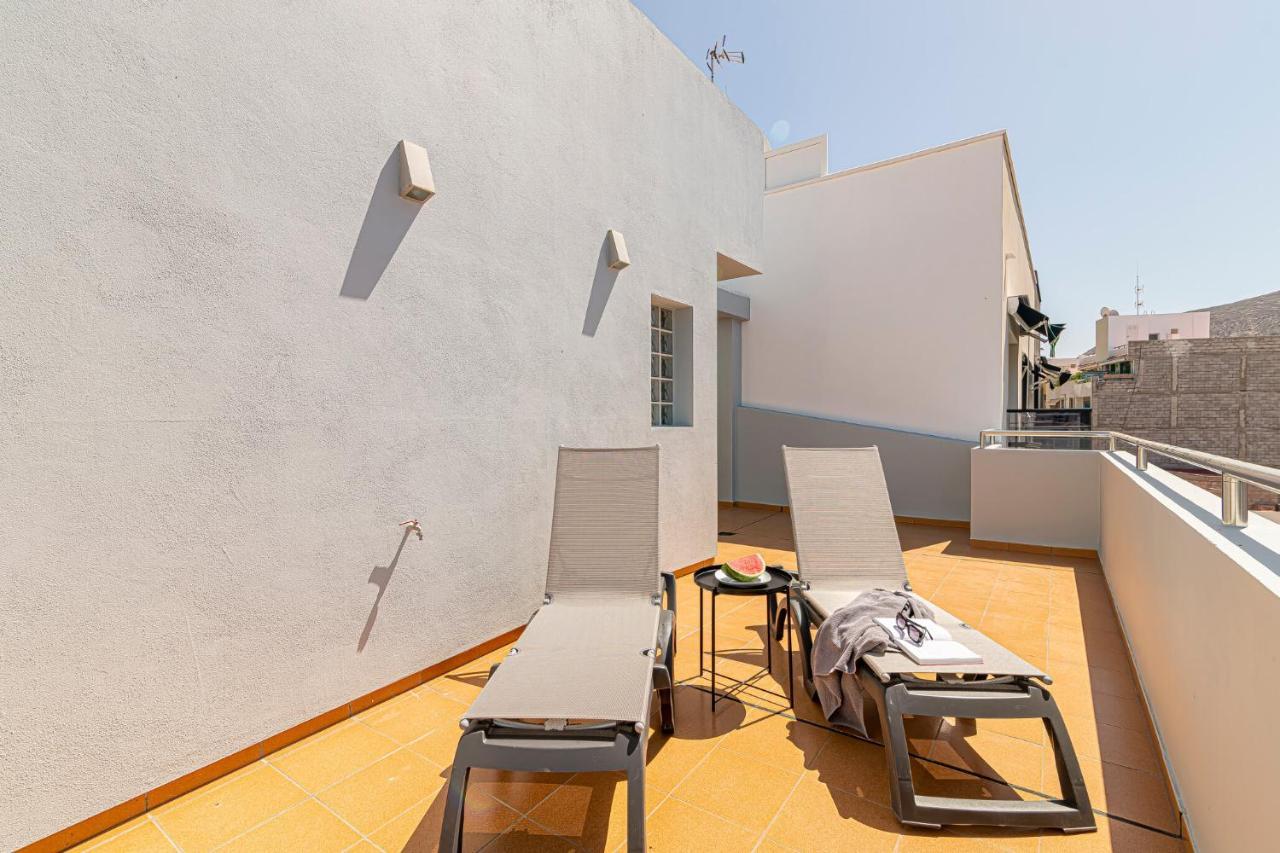 Luxury Holidays Suites, Playa De Los Cristianos Los Cristianos  Eksteriør bilde
