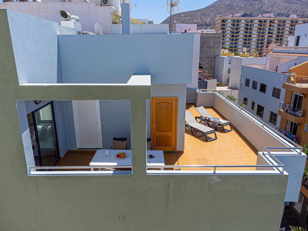 Luxury Holidays Suites, Playa De Los Cristianos Los Cristianos  Eksteriør bilde