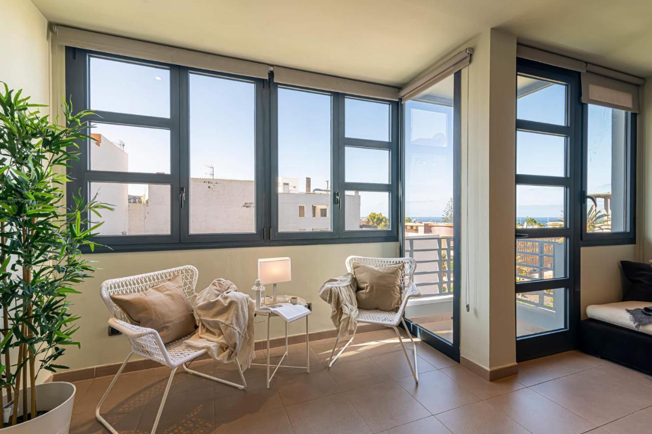 Luxury Holidays Suites, Playa De Los Cristianos Los Cristianos  Eksteriør bilde