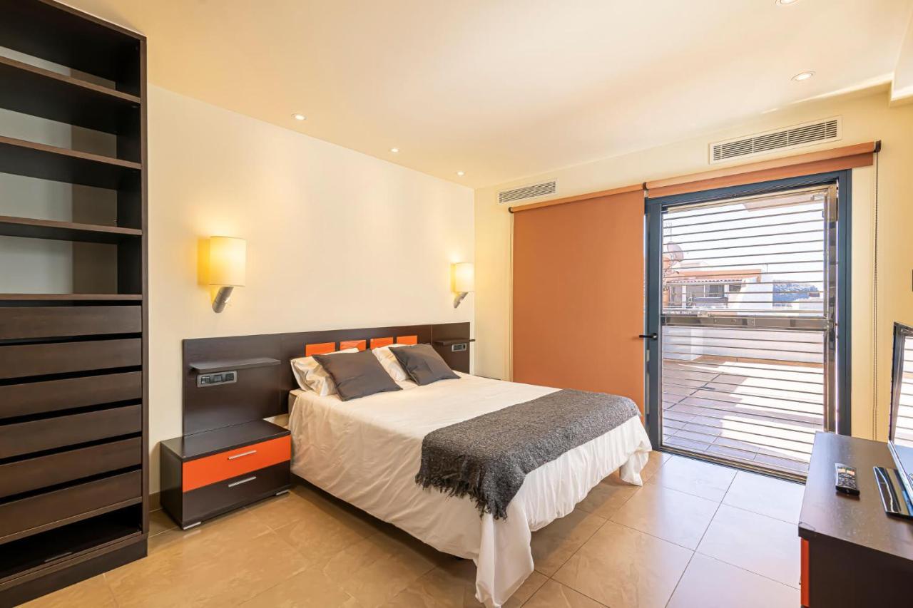 Luxury Holidays Suites, Playa De Los Cristianos Los Cristianos  Eksteriør bilde