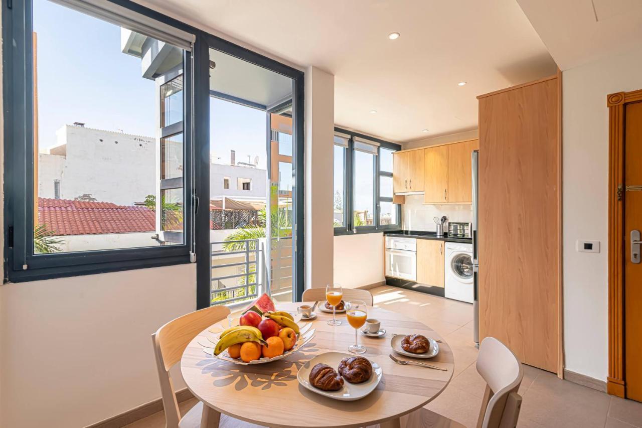 Luxury Holidays Suites, Playa De Los Cristianos Los Cristianos  Eksteriør bilde
