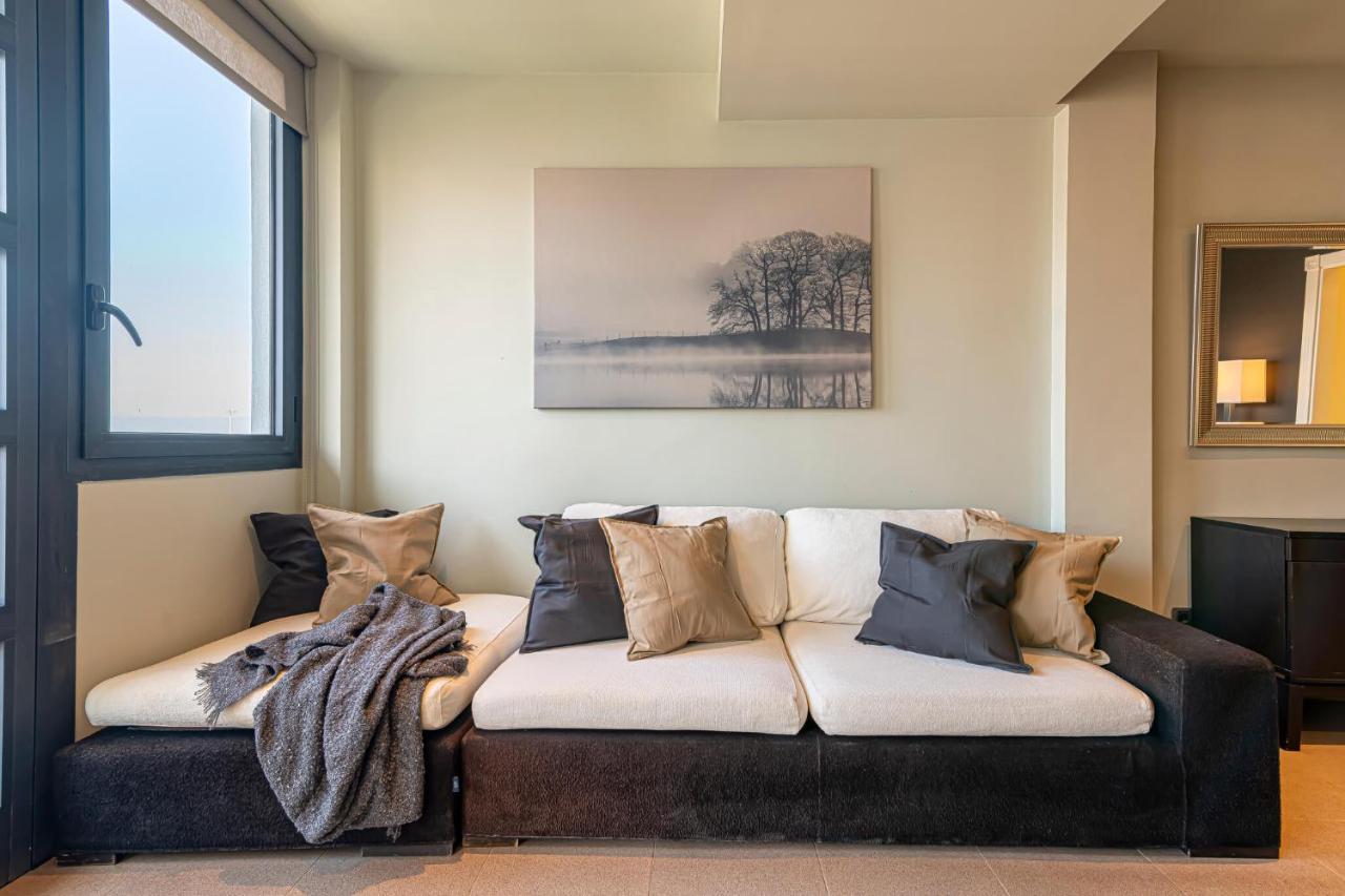 Luxury Holidays Suites, Playa De Los Cristianos Los Cristianos  Eksteriør bilde