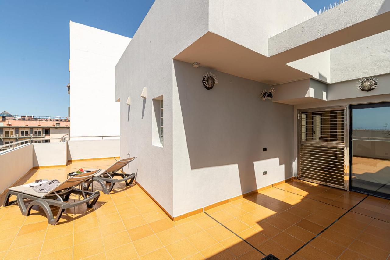 Luxury Holidays Suites, Playa De Los Cristianos Los Cristianos  Eksteriør bilde