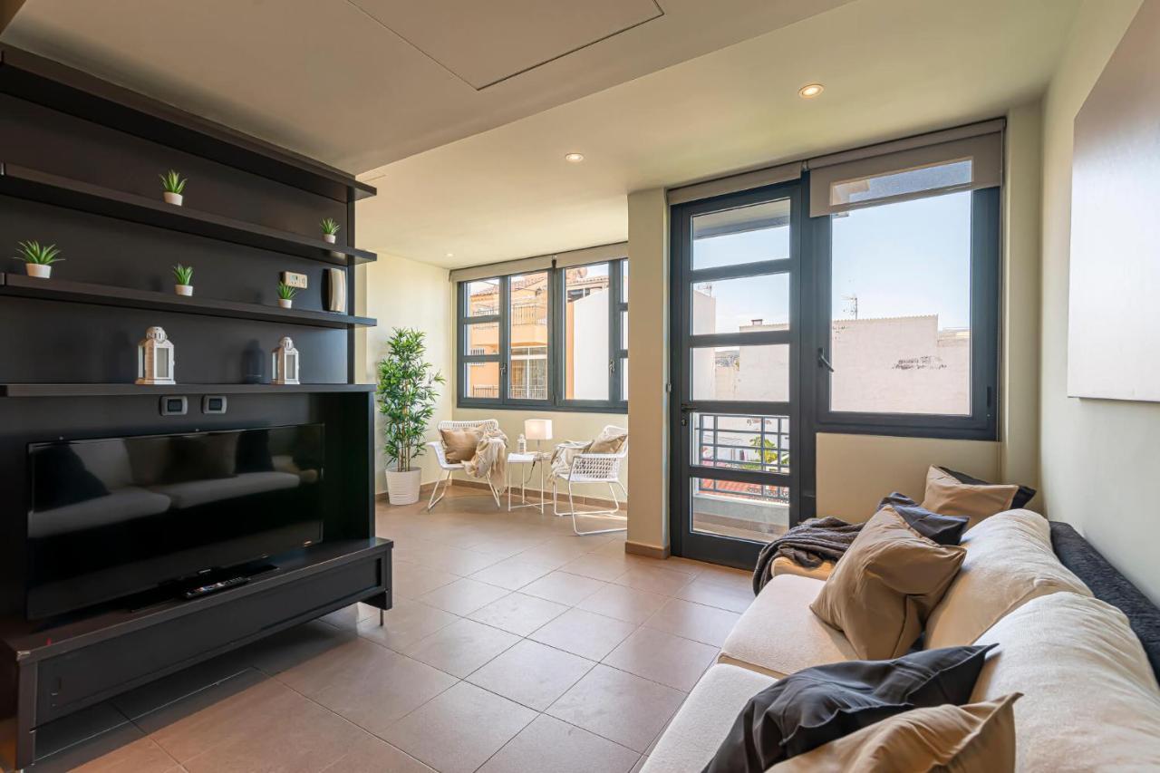 Luxury Holidays Suites, Playa De Los Cristianos Los Cristianos  Eksteriør bilde